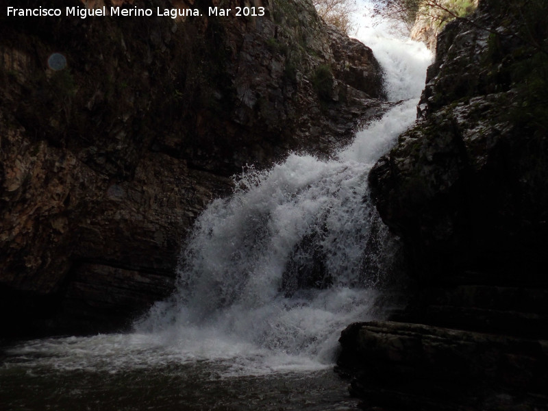 Cascada del Cimbarrillo - Cascada del Cimbarrillo. 