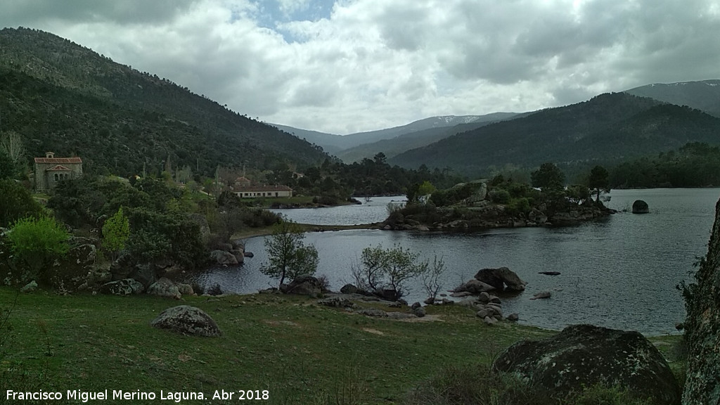 Pantano del Burguillo - Pantano del Burguillo. Desde el Cerro del Enebral