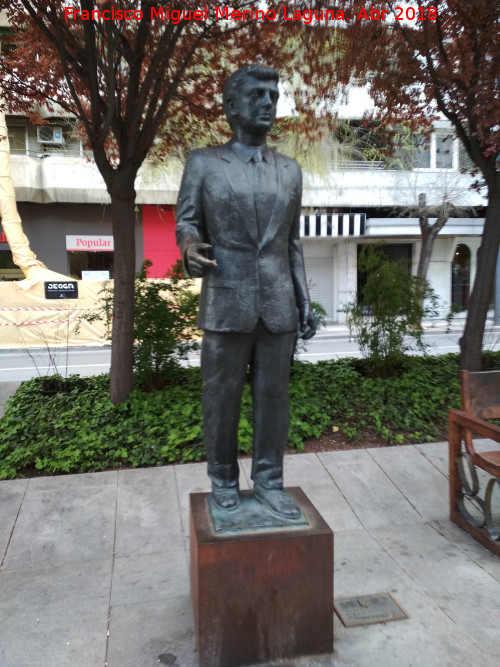 Estatua de Manuel Bentez Carrasco - Estatua de Manuel Bentez Carrasco. 