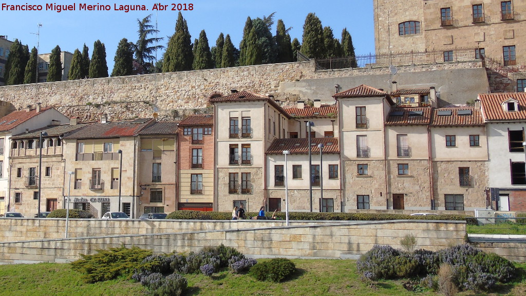 Calle Ribera del Puente - Calle Ribera del Puente. 