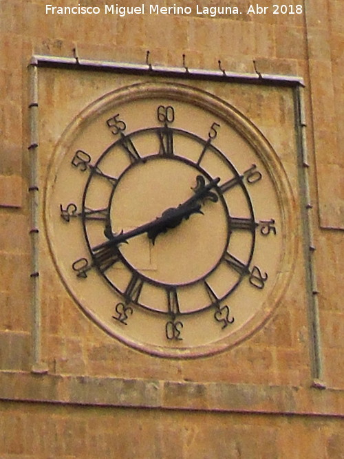 Catedral Vieja. Torre de las Campanas - Catedral Vieja. Torre de las Campanas. Reloj