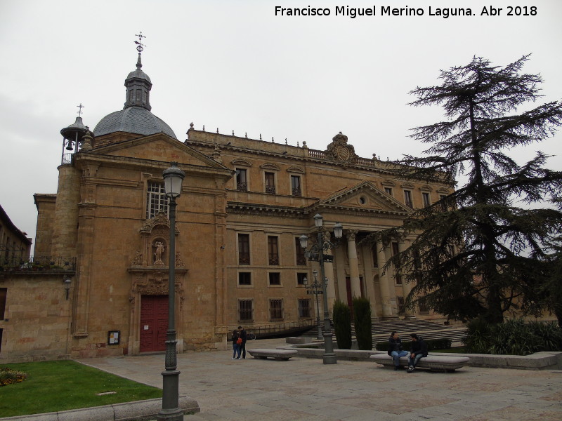 Iglesia de San Sebastin - Iglesia de San Sebastin. Iglesia y colegio