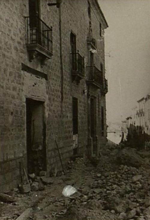 Calle Muoz Garnica - Calle Muoz Garnica. Bombardeo de Jan 1937