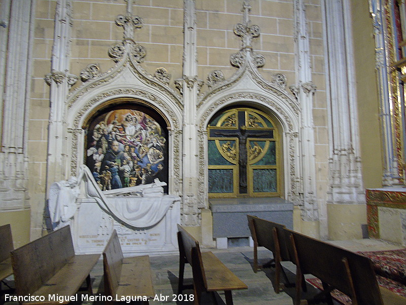 Catedral Nueva. Capilla de Santiago y Santa Teresa - Catedral Nueva. Capilla de Santiago y Santa Teresa. Sepulcros