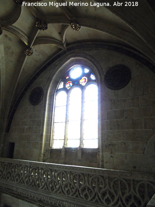 Catedral Nueva. Nave de la Epstola - Catedral Nueva. Nave de la Epstola. Ventana alta