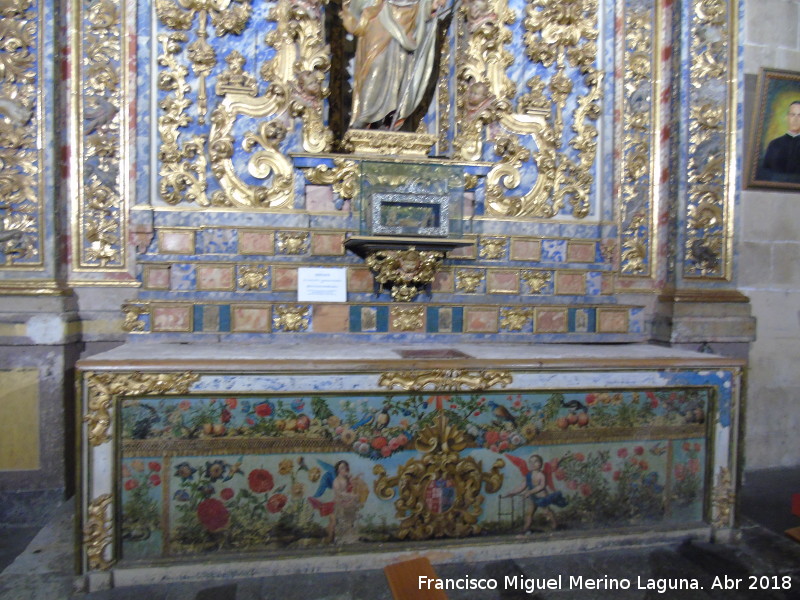 Catedral Nueva. Capilla de San Jos - Catedral Nueva. Capilla de San Jos. Relquia y altar