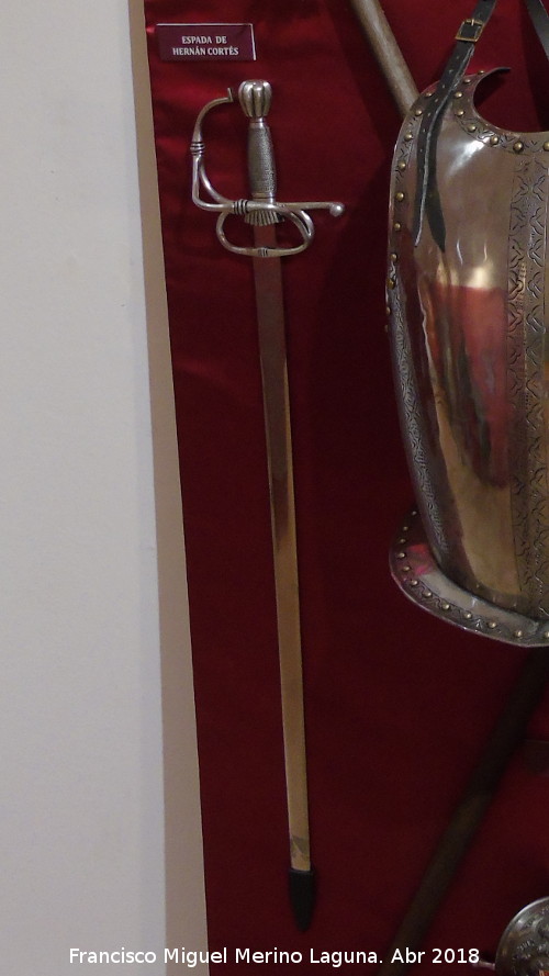 Hernn Cortes - Hernn Cortes. Espada de Hernn Corts. Exposicin en el Palacio Episcopal de Salamanca