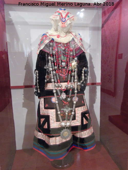 Traje de Vistas - Traje de Vistas. 