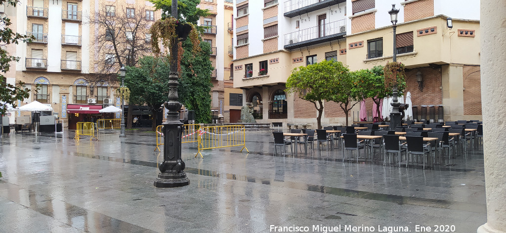 Plaza De�n Mazas - Plaza De�n Mazas. 
