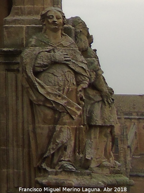 La Clereca - La Clereca. Estatua