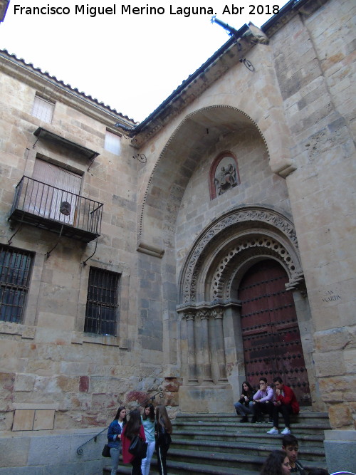 Iglesia de San Martn - Iglesia de San Martn. Portada romnica