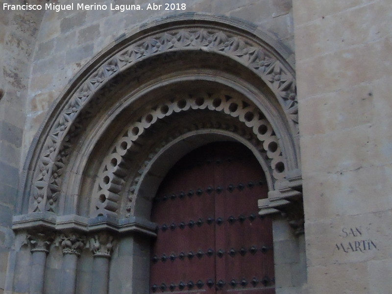 Iglesia de San Martn - Iglesia de San Martn. Portada romnica