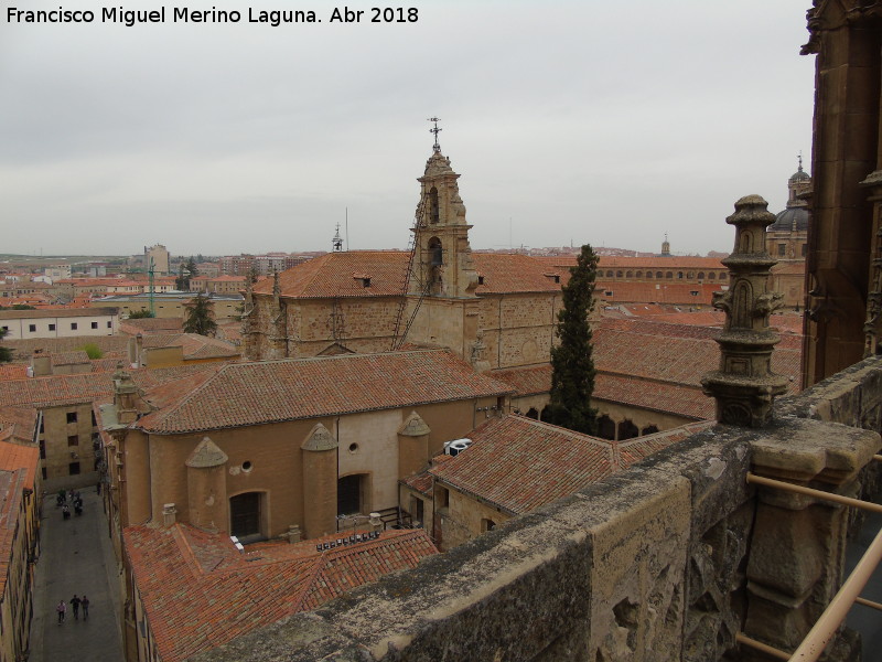 Escuelas Mayores. Capilla - Escuelas Mayores. Capilla. Desde la Catedral