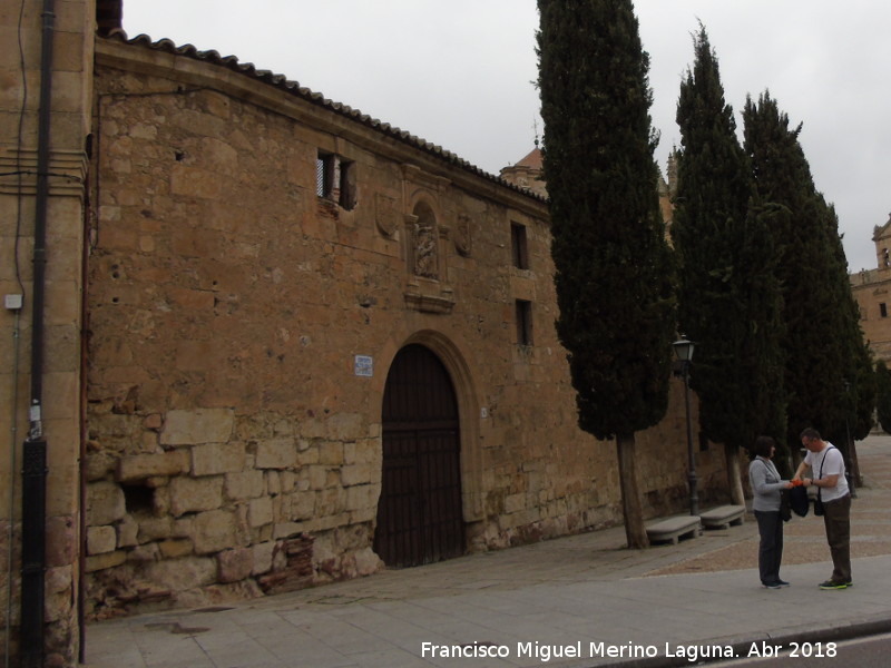 Convento de las Dueas - Convento de las Dueas. Lateral