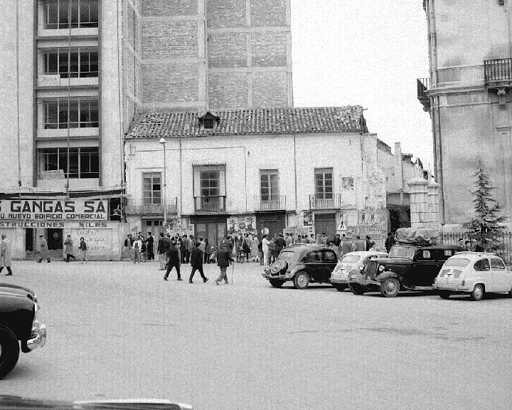 Edificio de Tejidos Gangas - Edificio de Tejidos Gangas. Foto antigua. Construyndose