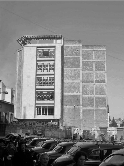 Edificio de Tejidos Gangas - Edificio de Tejidos Gangas. Foto antigua