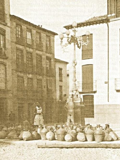 Plaza de San Ildefonso - Plaza de San Ildefonso. Foto antigua