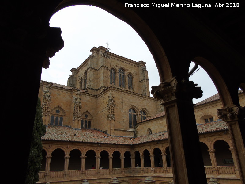 Convento de San Esteban. Claustro - Convento de San Esteban. Claustro. 