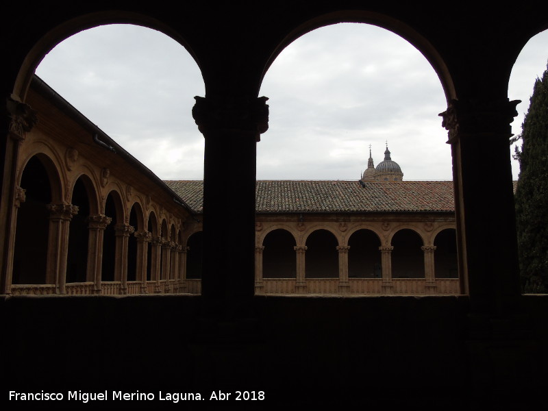 Convento de San Esteban. Claustro - Convento de San Esteban. Claustro. 