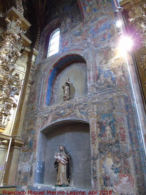 Convento de San Esteban. Capilla de la Virgen del Rosario - Convento de San Esteban. Capilla de la Virgen del Rosario. Lateral
