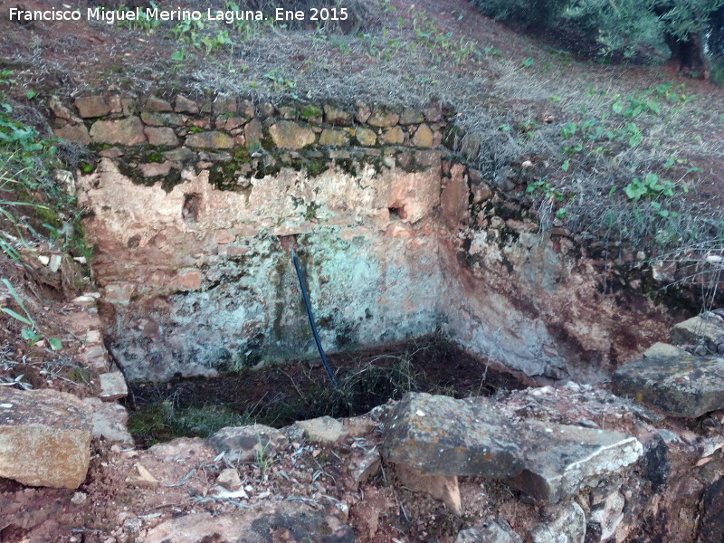 Estanque de Azproz - Estanque de Azproz. Alberca de aguas sobrantes