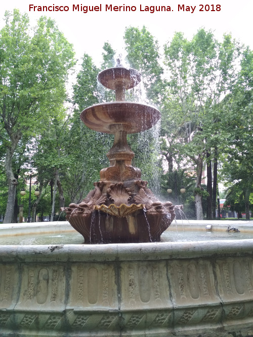 Fuente de la Plaza Coln - Fuente de la Plaza Coln. 