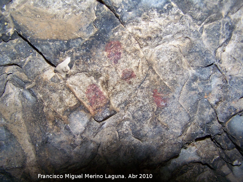 Pinturas rupestres de la Cueva de los Herreros Grupo IV - Pinturas rupestres de la Cueva de los Herreros Grupo IV. 