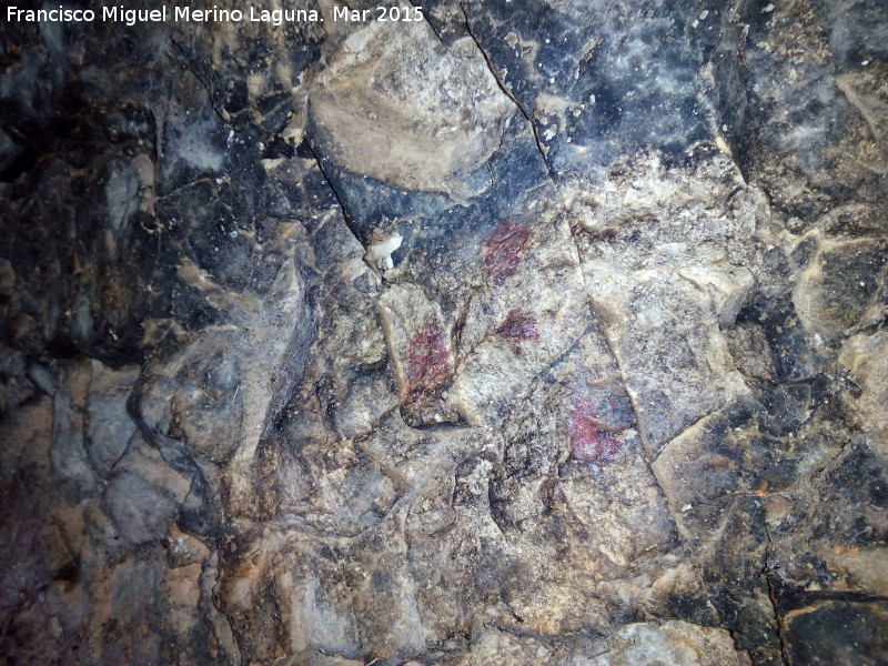 Pinturas rupestres de la Cueva de los Herreros Grupo IV - Pinturas rupestres de la Cueva de los Herreros Grupo IV. Restos de pinturas