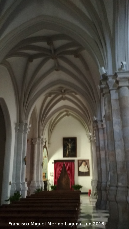 Iglesia de San Juan - Iglesia de San Juan. Nave del Evangelio