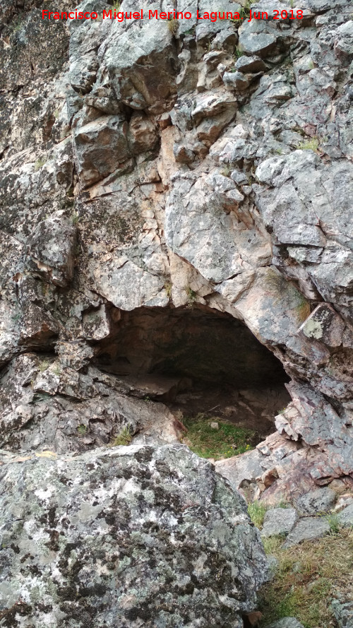 El Puntal - El Puntal. Cueva Chica