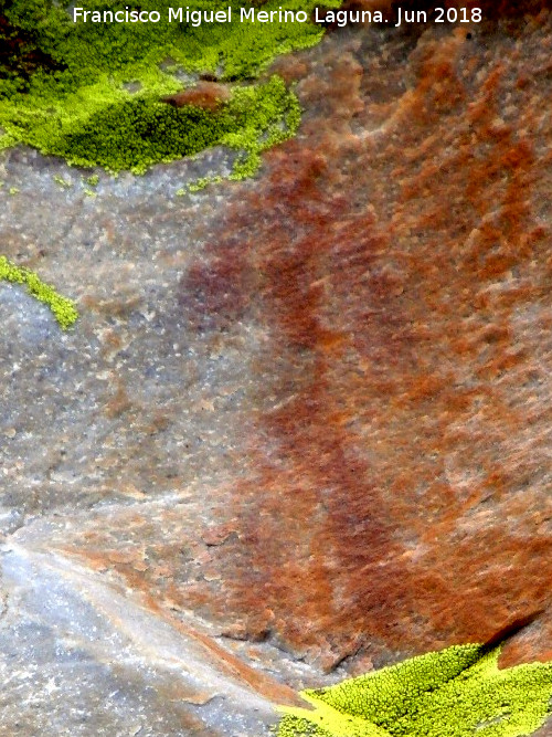 Pinturas rupestres del Puntal - Pinturas rupestres del Puntal. Antropomorfo derecho superior del grupo II