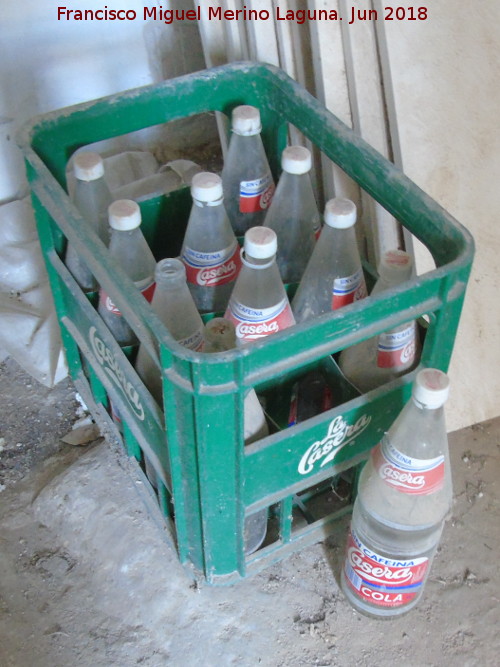 Cortijo de Torrealczar - Cortijo de Torrealczar. Botellas antiguas de La Casera