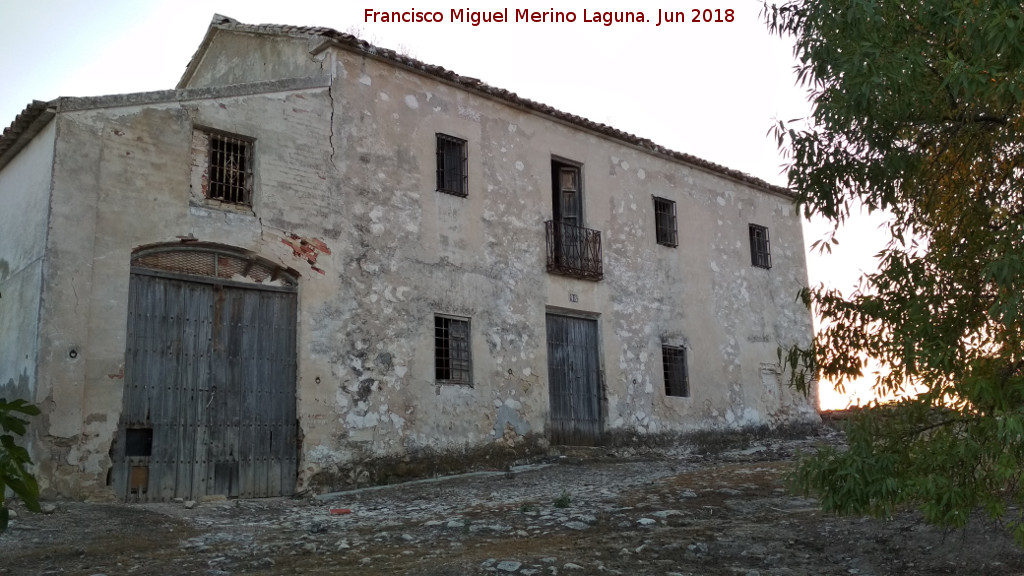 Cortijo Bajo de Torrealczar - Cortijo Bajo de Torrealczar. 