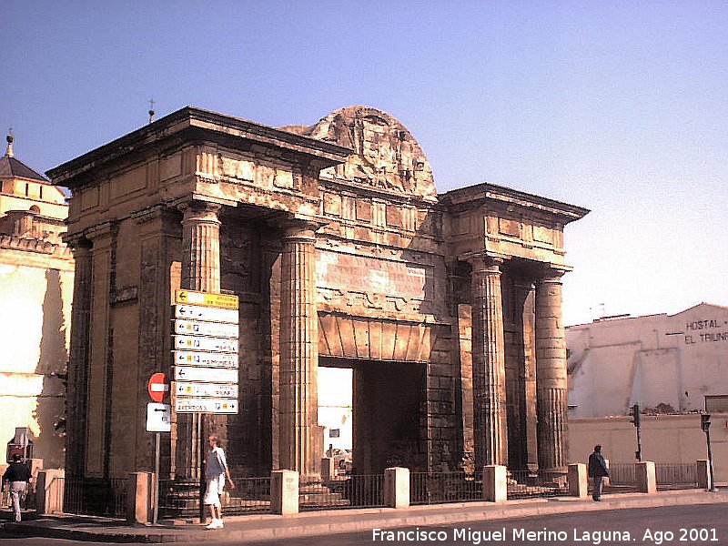Puerta del Puente - Puerta del Puente. 