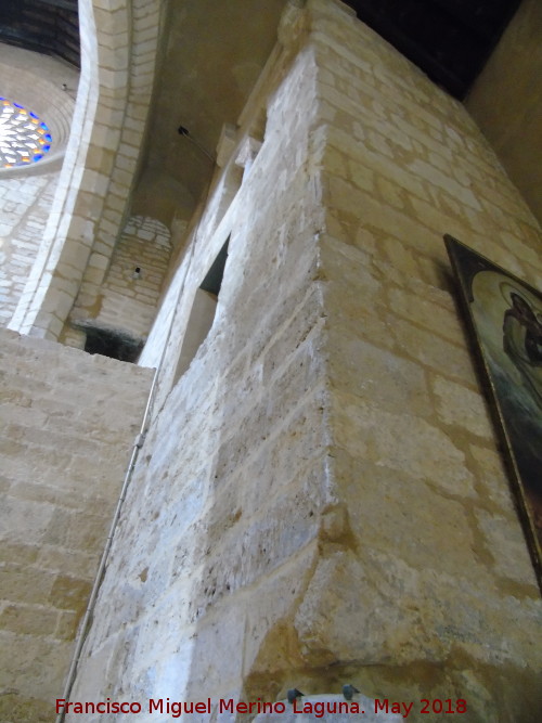 Iglesia de San Lorenzo - Iglesia de San Lorenzo. Torre al interior