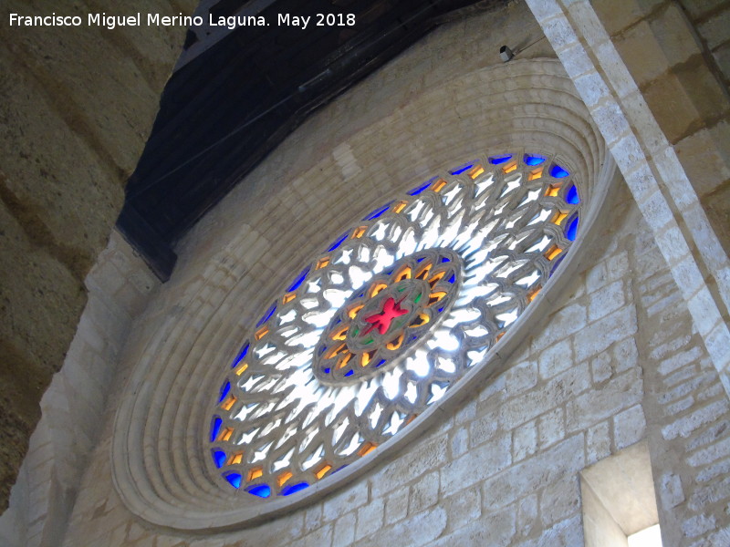 Iglesia de San Lorenzo - Iglesia de San Lorenzo. Rosetn al interior