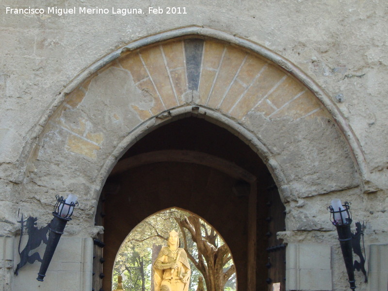 Alczar de los Reyes Catlicos - Alczar de los Reyes Catlicos. Puerta de acceso