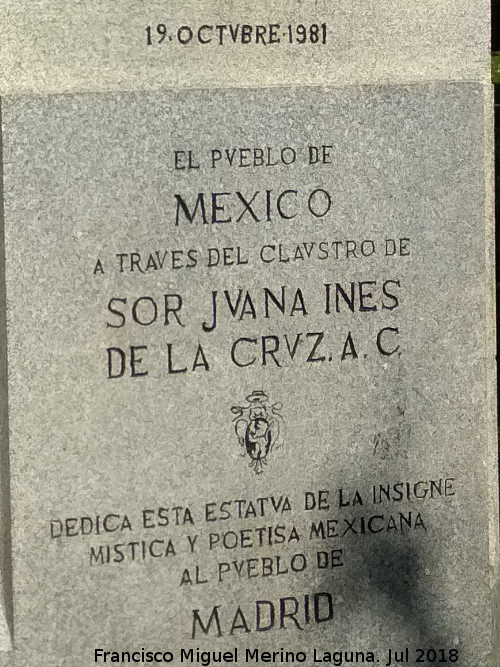Monumento a Sor Juana Ins de la Cruz - Monumento a Sor Juana Ins de la Cruz. Inscripcin