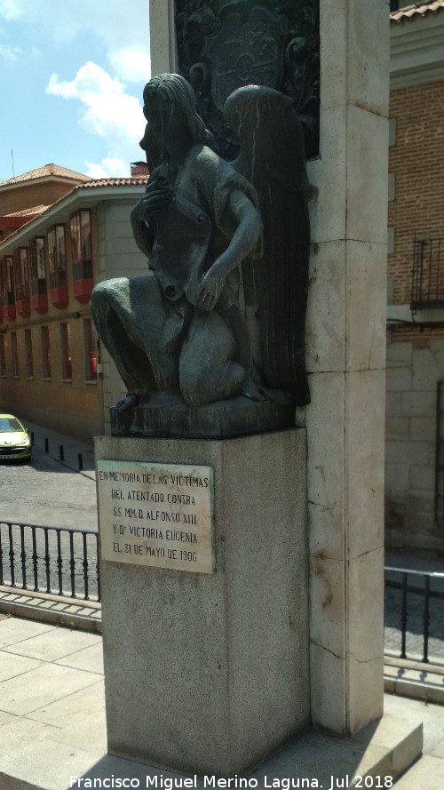 Monumento a las Vctimas del Atentado contra Alfonso XIII - Monumento a las Vctimas del Atentado contra Alfonso XIII. 