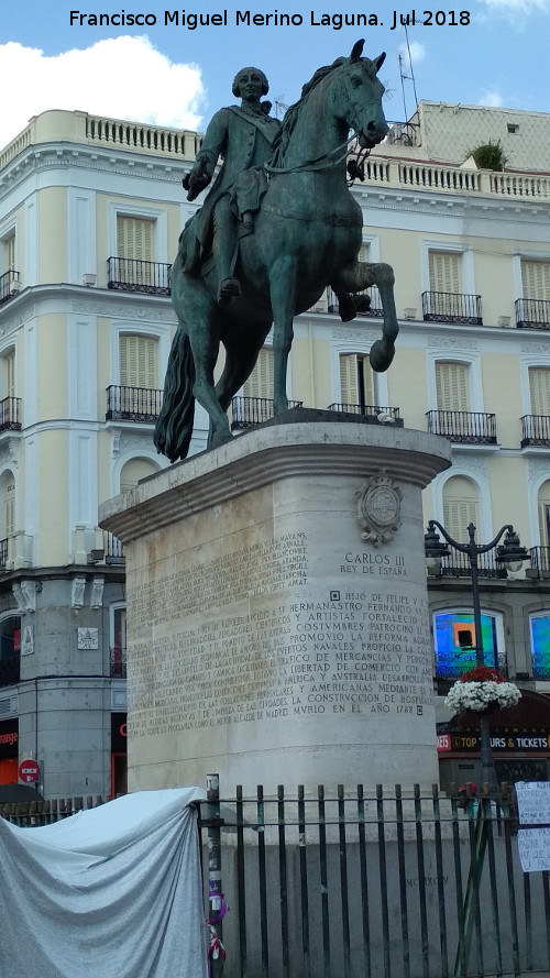 Monumento a Carlos III - Monumento a Carlos III. 