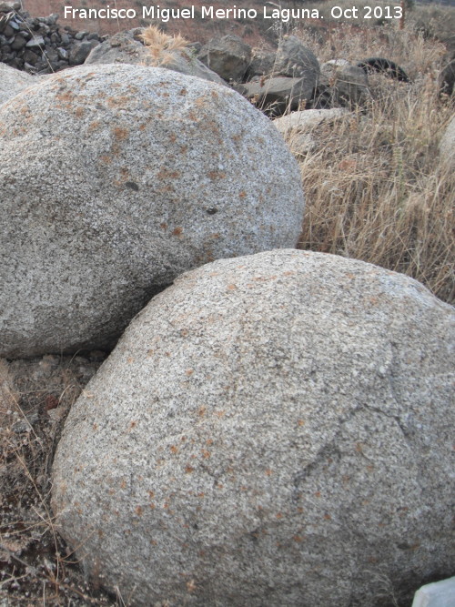 Granito - Granito. Bolos. Linares