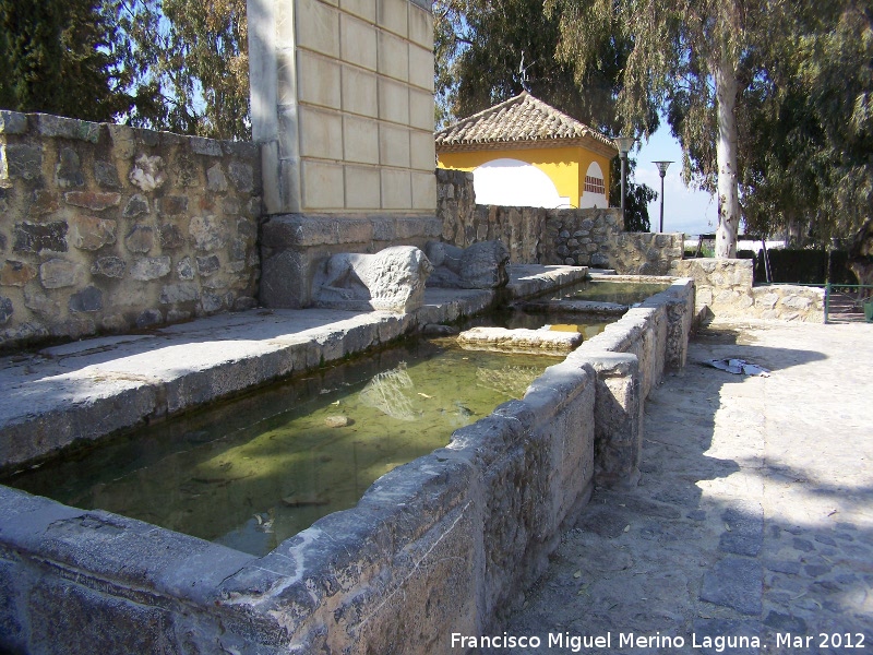 Fuente Zaide - Fuente Zaide. Pilar abrevadero