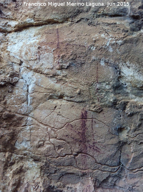 Pinturas rupestres del Abrigo del Rajn - Pinturas rupestres del Abrigo del Rajn. Panel de cruciformes