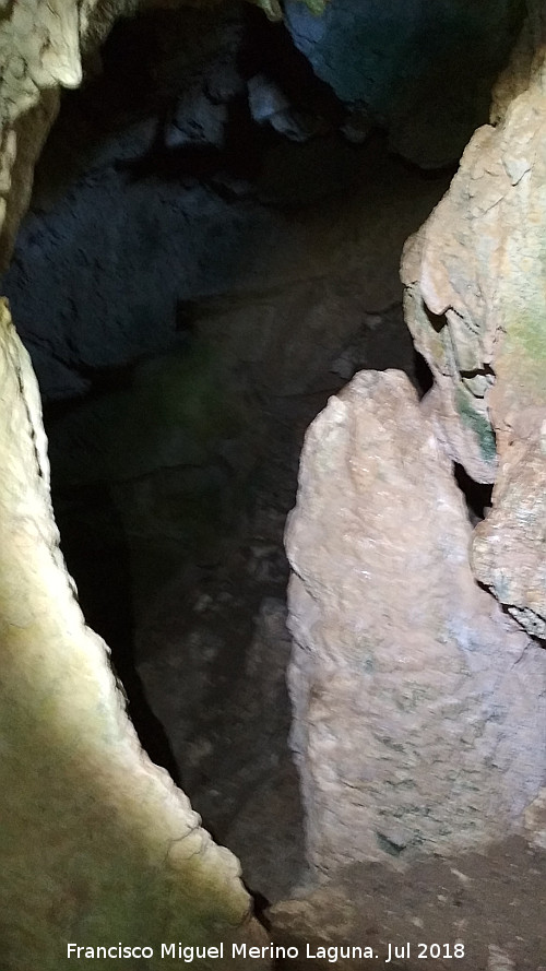 Cueva neoltica de los Corzos - Cueva neoltica de los Corzos. 