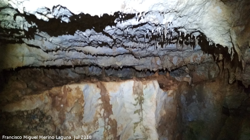 Cueva neoltica de los Corzos - Cueva neoltica de los Corzos. 