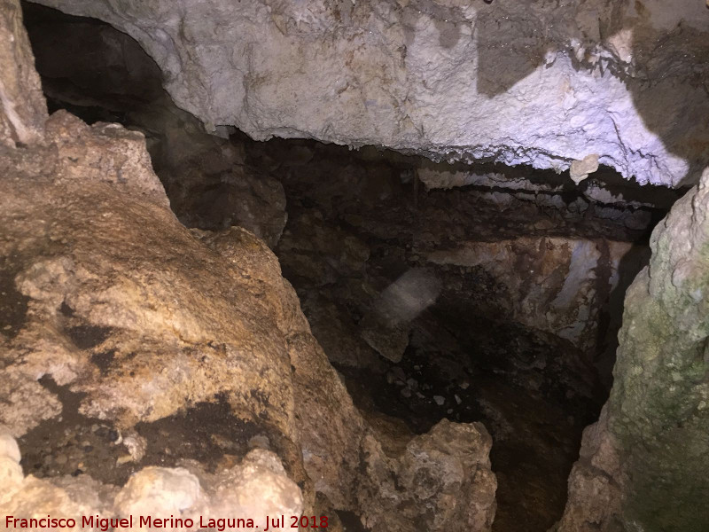 Cueva neoltica de los Corzos - Cueva neoltica de los Corzos. 