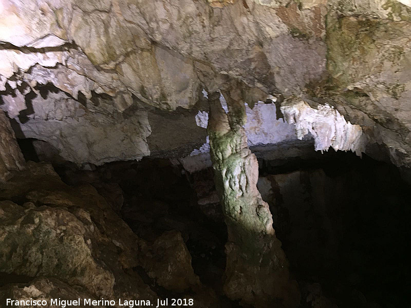 Cueva neoltica de los Corzos - Cueva neoltica de los Corzos. 