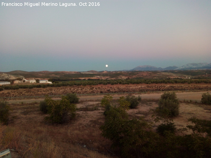 Luna - Luna. La Luna saliendo por la Aldea de Graena Alta - Jan