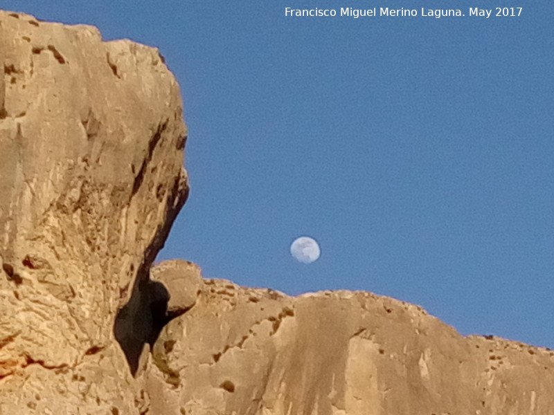 Luna - Luna. Sobre el Pen de Mingo