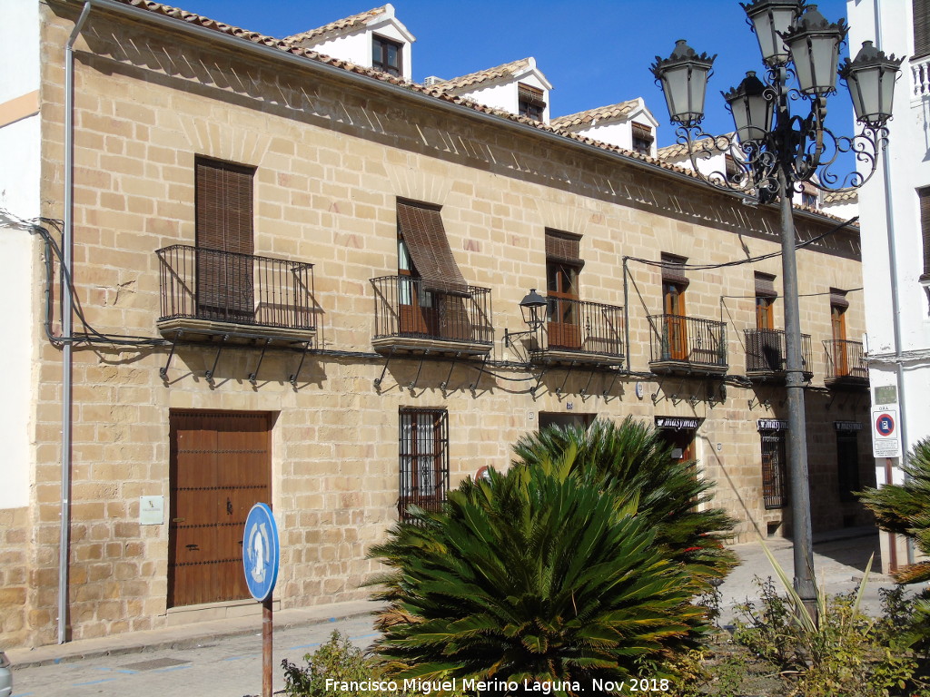 Casa de la Calle Intendente Pablo de Olavide n 23 - Casa de la Calle Intendente Pablo de Olavide n 23. Fachada